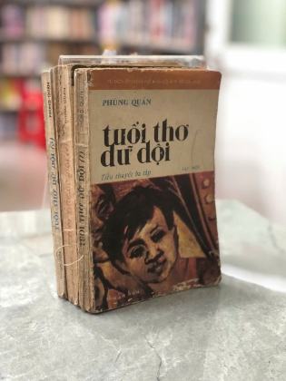 Tuổi thơ dữ dội – Phùng Quán(CÓ CHỮ KÝ TÁC GIẢ)