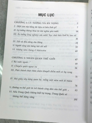 ĐẶNG TIỂU BÌNH MỘT TRÍ TUỆ SIÊU VIỆT - LƯU CƯỜNG LUÂN, UÔNG ĐẠI LÝ