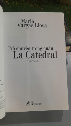 TRÒ CHUYỆN TRONG QUÁN LA CATEDRAL - MARIO VARGAS LLOSA