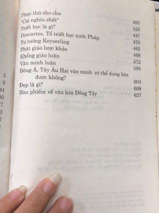 LUẬN GIẢI VĂN HỌC VÀ TRIẾT HỌC