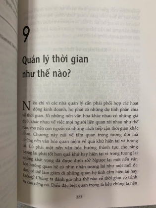 CHINH PHỤC CÁC LÀN SÓNG VĂN HOÁ - LONG HOÀNG (Dịch giả)