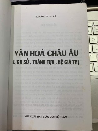 VĂN HOÁ CHÂU ÂU LỊCH SỬ THÀNH TỰU HỆ GIÁ TRỊ - LƯƠNG VĂN KẾ
