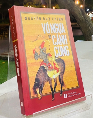 VÓ NGỰA VÀ CÁNH CUNG 