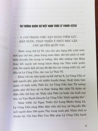 TƯ TƯỞNG QUÂN SỰ VIỆT NAM TRONG CHIẾN TRANH GIỮ NƯỚC - DƯƠNG XUÂN ĐỐNG