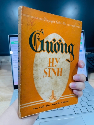 GƯƠNG HY SINH ( BẢN ĐẶC BIỆT, CHỮ KÝ TÁC GIẢ) - NGUYỄN HIẾN LÊ
