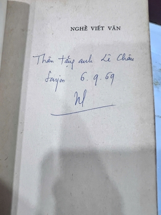 CHIẾN TRANH VÀ HÒA BÌNH ( BẢN ĐẶC BIỆT  CÓ CHỮ KÝ CỦA DỊCH GIẢ) - NGUYỄN HIẾN LÊ
