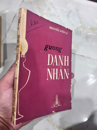 GƯƠNG DANH NHÂN ( CÓ THỦ BÚT TÁC GIẢ) - NGUYỄN HIẾN LÊ