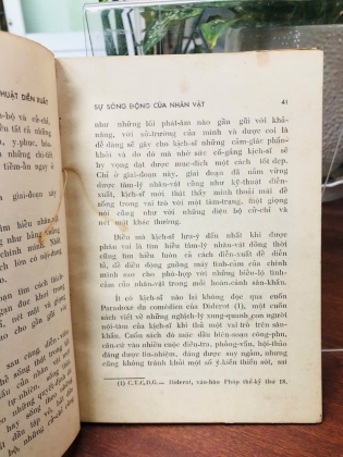 NGHỆ THUẬT DIỄN XUẤT SÂN KHẤU VÀ MÀN ẢNH  - ANDRE VILLIERS