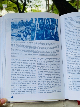 THEO DÒNG VĂN MINH NHÂN LOẠI - Triệu Hâm San
