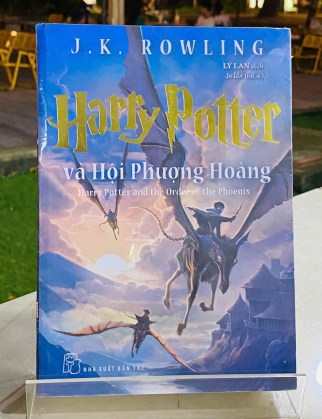 HARRY POTTER VÀ HỘI PHƯỢNG HOÀNG - J. K. ROWLING 