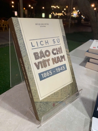 LỊCH SỬ BÁO CHÍ VIỆT NAM 1865 - 1945 (ĐỖ QUANG HƯNG CHỦ BIÊN)