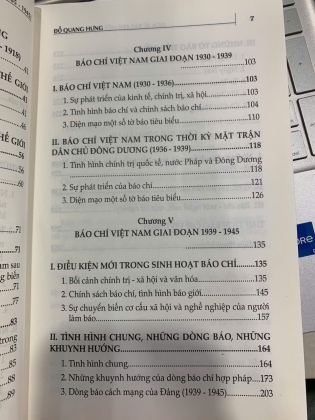 LỊCH SỬ BÁO CHÍ VIỆT NAM 1865 - 1945 (ĐỖ QUANG HƯNG CHỦ BIÊN)