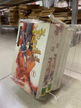 HUYẾT MA THẦN KIẾM (BỘ 6 TẬP) - NGỌA LONG SINH