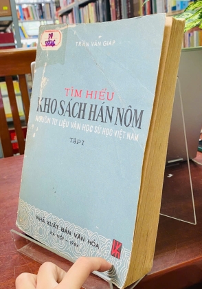 TÌM HIỂU KHO SÁCH HÁN NÔM - TRẦN VĂN GIÁP 