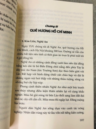 TẠI SAO LÀ HỒ CHÍ MINH? - SONG PHIL-KYUNG