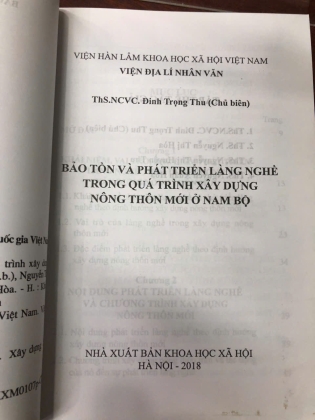 BẢO TỒN VÀ PHÁT TRIỂN LÀNG NGHỀ TRONG QUÁ TRÌNH XÂY DỰNG NÔNG THÔN MỚI Ở NAM BỘ - ĐINH TRỌNG THU