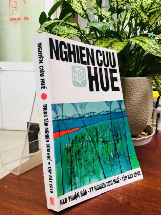 NGHIÊN CỨU HUÊ TẬP BỐN, NĂM, SÁU, BẢY - TRUNG TÂM NGHIÊN CỨU HUẾ