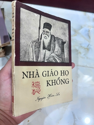 NHÀ GIÁO HỌ KHỔNG - NGUYỄN HIẾN LÊ