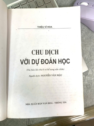 CHU DỊCH VỚI DỰ ĐOÁN HỌC - THIỆU VĨ HOA 