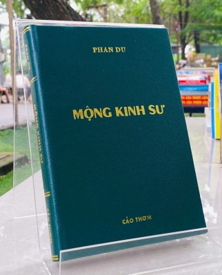 MỘNG KINH SƯ - PHAN DU 