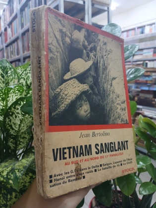 VIETNAM SANGLANT 