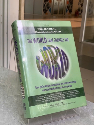 THE WORLD THAT CHANGES THE WORLD (THẾ GIỚI THAY ĐỔI THẾ GIỚI) - CHENG & MOHAMED