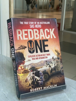 REDBACK ONE: THE TRUE STORY OF AN AUSTRALIAN SAS HERO (REDBACK: CÂU CHUYỆN THẬT VỀ ANH HÙNG ĐẶC NHIỆM SAS ÚC) 