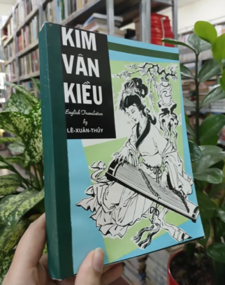 KIM VÂN KIỀU - BẢN DỊCH TIẾNG ANH CỦA LÊ XUÂN THỦY