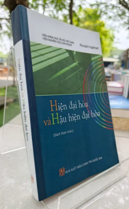 HIỆN ĐẠI HOÁ VÀ HẬU HIỆN ĐẠI HOÁ - NGUYỄN THỊ PHƯƠNG MAI