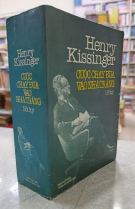 CUỘC CHẠY ĐUA VÀO NHÀ TRẮNG - LÊ NGỌC TÚ