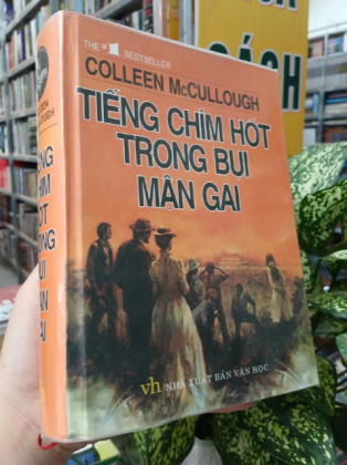 TIẾNG CHIM HÓT TRONG BỤI MẬN GAI