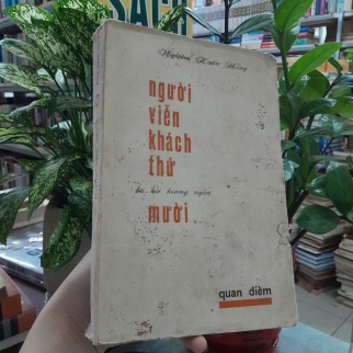 NGƯỜI VIỄN KHÁCH THỨ MƯỜI - NGHIÊM XUÂN HỒNG