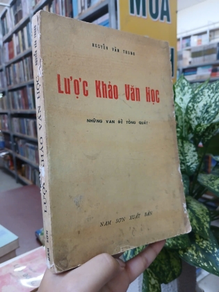 LƯỢC KHẢO VĂN HỌC - NGUYỄN VĂN TRUNG