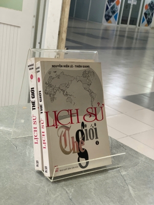 LỊCH SỬ THẾ GIỚI (2 TẬP) - NGUYỄN HIẾN LÊ & THIÊN GIANG