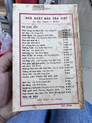 PHÊ BÌNH VĂN HỌC - KIỀU THANH QUẾ (1942)