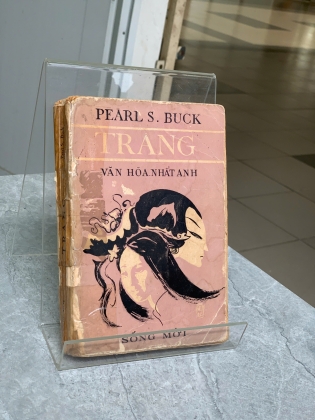 TRANG - VĂN HÒA & NHẤT ANH (NGƯỜI DỊCH)