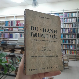 DU HÀNH VÀO LÒNG ĐỊA CẦU - JULES VERNE (Lê Quang Nghĩa dịch)