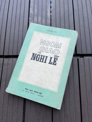 NGOẠI GIAO VÀ NGHI LỄ - NGUYỄN LIÊN
