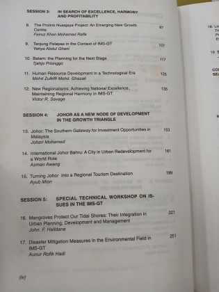 INDONESIA - MALAYSIA - SINGAPORE GROWTH TRIANGLE: BORDERLESS REGION FOR SUSTAINABLE PROGRESS