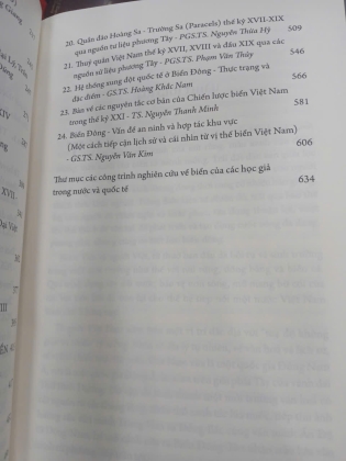 NGƯỜI VIỆT VỚI BIỂN - NGUYỄN VĂN KIM 