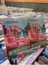 TỪ TÒA BẠCH ỐC ĐẾN DINH ĐỘC LẬP - NGUYỄN TIẾN HƯNG & JERROLD L. SCHECTER