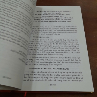 HƯỚNG DẪN HỌC TẬP VÀ LÀM THEO TẤM GƯƠNG ĐẠO ĐỨC HỒ CHÍ MINH (BÌA CỨNG)