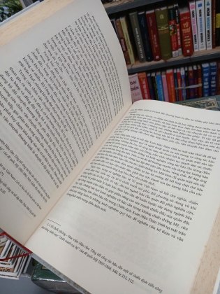 CUỘC TỔNG TIẾN CÔNG VÀ NỔI DẬY XUÂN MẬU THÂN 1968 (BÌA CỨNG)