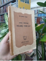 TRÊN ĐƯỜNG NGHỆ THUẬT - VŨ NGỌC PHAN