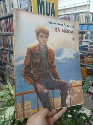 BÀ NGOẠI - Va-len-ti-na Ô-xê-e-va