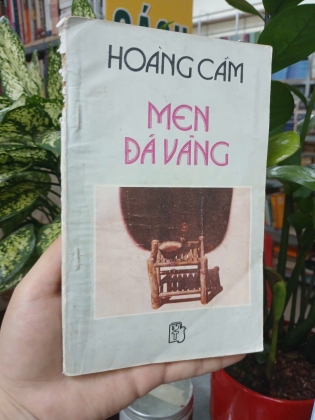 MEN ĐÁ VÀNG - HOÀNG CẦM