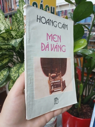 MEN ĐÁ VÀNG - HOÀNG CẦM