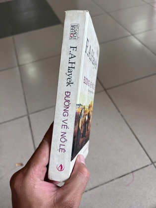 ĐƯỜNG VỀ NÔ LỆ - F. A. HAYEK (Phạm Nguyên Trường dịch)