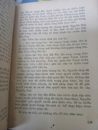 TÌM HIỂU THIÊN TÀI QUÂN SỰ CỦA NGUYỄN HUỆ - NGUYỄN LƯƠNG BÍCH, PHẠM NGỌC PHỤNG