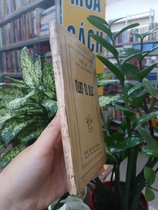 VÀNG VÀ MÁU - THẾ LỮ